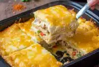 This Cajun Chicken Lasagna With Cream Cheese features creamy layers of pasta, spicy Cajun-seasoned chicken, melted cheese, and a rich sauce, making it a standout Cajun Chicken Lasagna Recipe that’s perfect for comfort food lovers.
