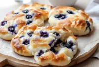 Healthy Cream Cheese Desserts inspired blueberry cloud bread with cottage cheese, baked until golden and fluffy, ideal for Low Carb Low Calorie Recipes Breakfast, Cottage Cheese Recipes Low Calorie, and easy Fit Food Recipes for a light, high-protein start to the day.